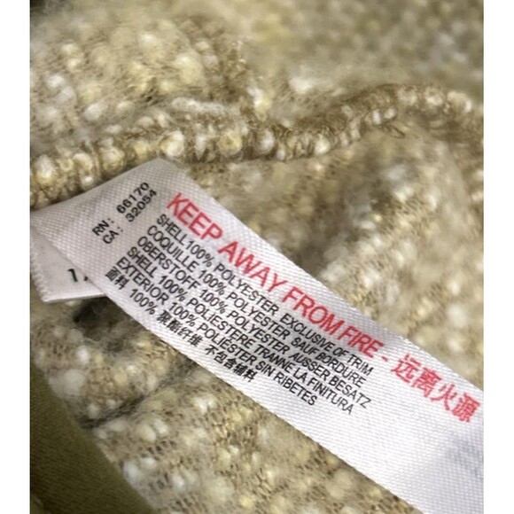 OUT FROM UNDER Brook 1/4 Zip Large Pullover Sweatshirt Urban Outfitters Green - Picture 5 of 5